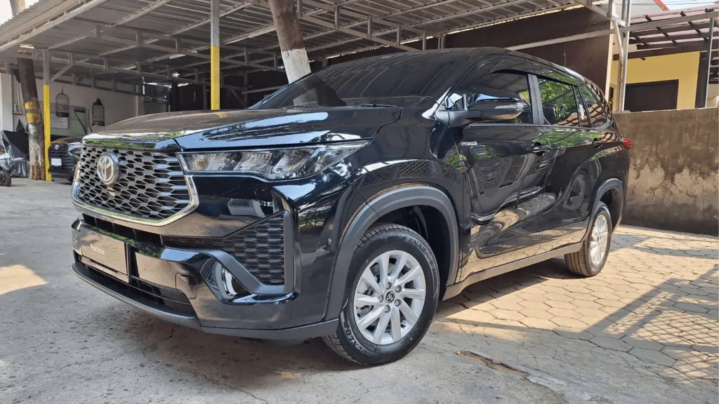Sewa Wedding Car Toyota Innova Zenix