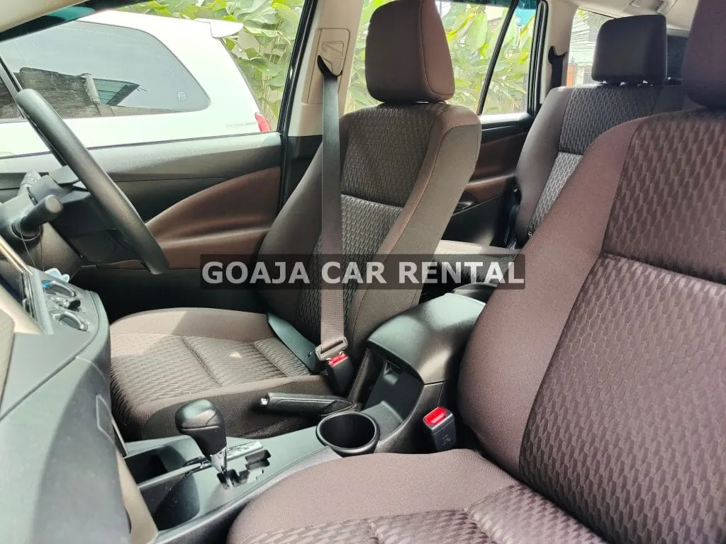 sewa mobil innova goaja