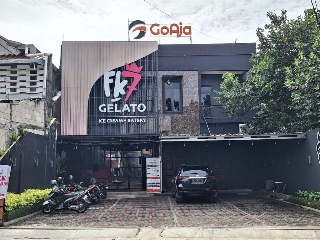 Sewa Mobil Cipayung GoAja Car Rental Solusi Transportasi Nyaman, Aman, dan Terpercaya
