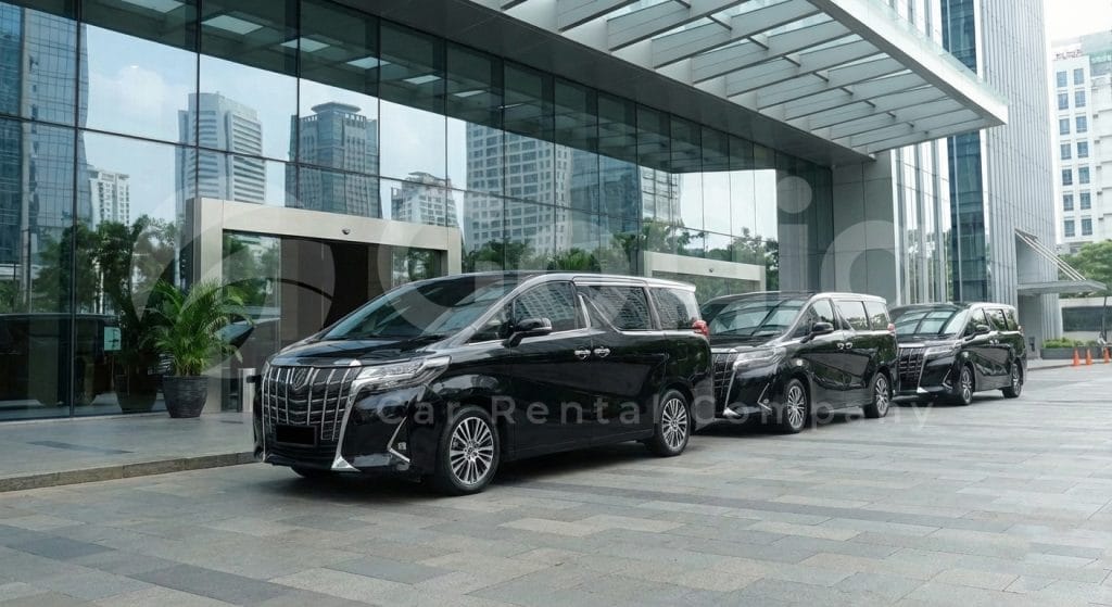 Sewa mobil tahunan jakarta