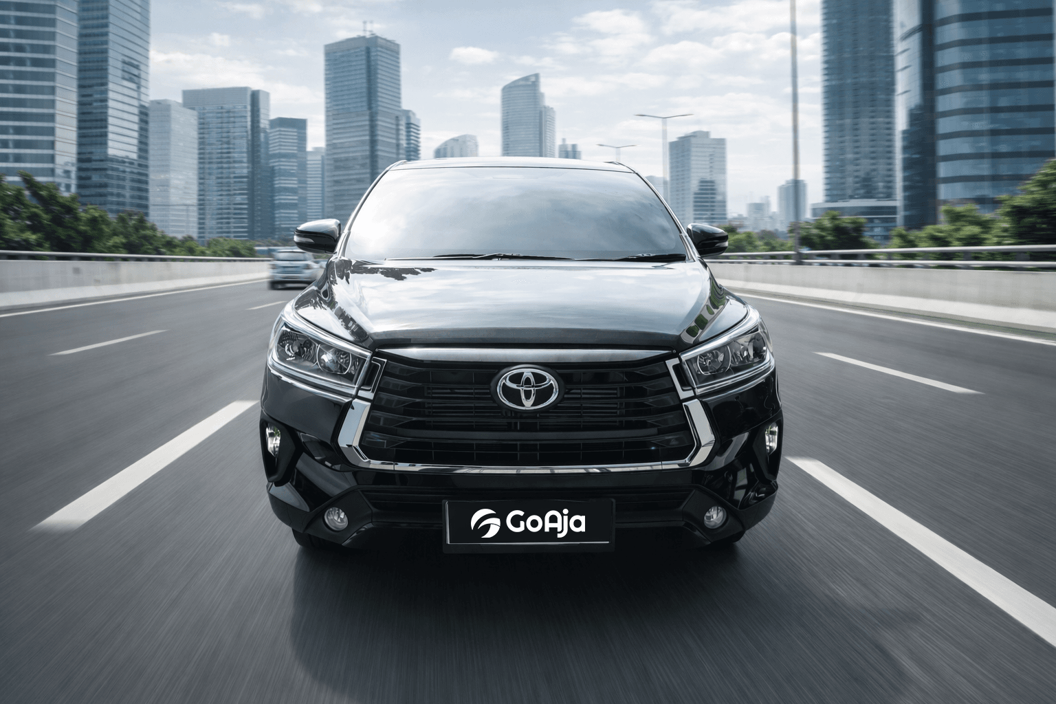 Harga Sewa Mobil Innova Harian