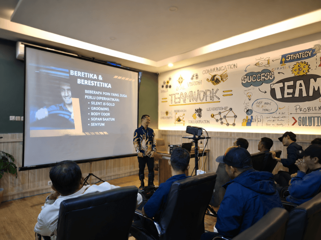 Sewa mobil operasional perusahaan