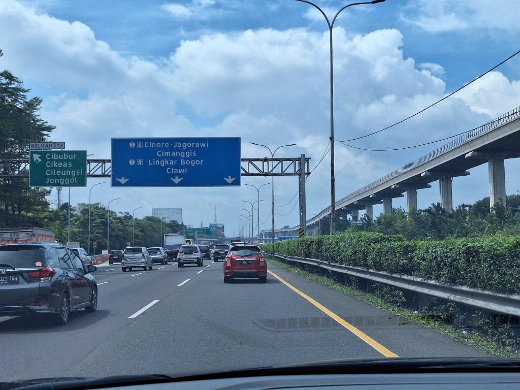 nyetir jarak jauh